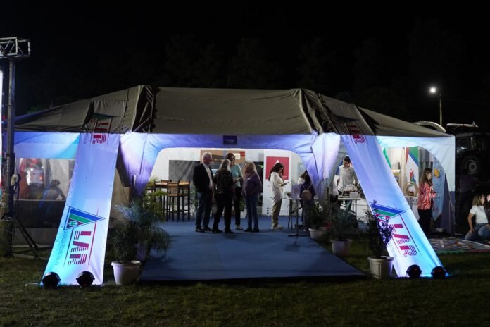 LAR estuvo presente en la Fiesta Nacional de la Avicultura