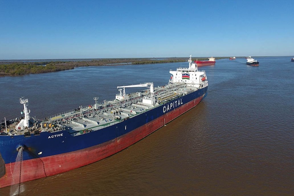 Desde la Región Centro intentarán influir decisivamente en el futuro de la Hidrovía Paraná-Paraguay